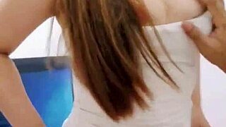 fucking my beautiful wife at home 😘