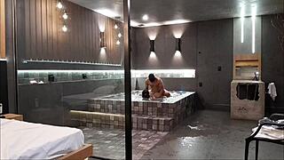 Levei Minha Amiga No Motel De Luxo Ela Adorou E Acabou Liberando O Cuzinho!!