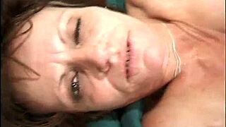 Verdammt! Meine Stiefoma ist eine totale Schlampe in Band 3 Szene 1!