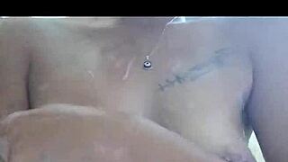 watch this young latina masturbate to creamy orgasm?