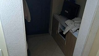 Multiple squirting orgasms in public outdoor creampie