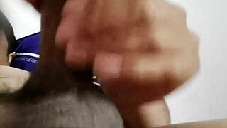 i'm fucking this beautiful indonesian girl on video call, oh shit