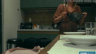 Scarlett Taylor loves seeing Naomi sucking hot dude's cock