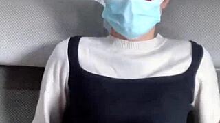 Hé, nézd, ahogy csábítom a nedves ázsiai punciomat egyedül!