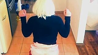 Tranny Babe Veronica TRAINING Solo