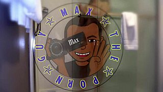 S3e15 Roxxxie shows off her big tits and ass while she blows me