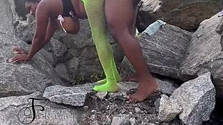 i seduced the tourist gard and fucked him bareback on the rock