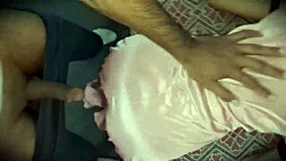 Rich House Wife Bangs Servant in Secret