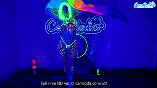 jewelz blu stuns in body paint and solo play