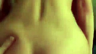 Big ass bouncing in casual scene