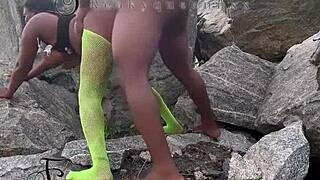 i seduced the tourist gard and fucked him bareback on the rock