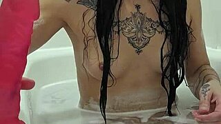 emy angel plays in her bath