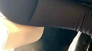 young 18+ girl shows off her big ass in casual story