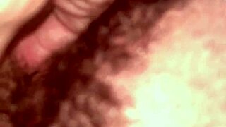 thirdghost1 menyelam dalam menjilat pussy juicy