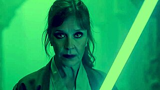 Granny Leia Sucks Han Solo While Stroking Herself!