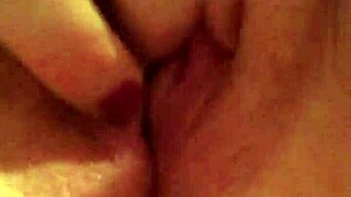Solo girl fingers wet juicy pussy