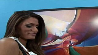 Madelyn marie an experienced woman gets her pussy fucked