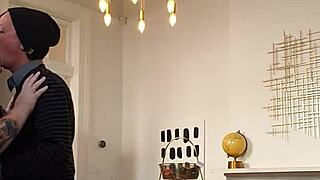 Is BBW amateur aware of filming while sucking?