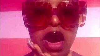 My sexy pussy craves a big fat long dick now!