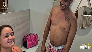 Novinha Desiree Gives Her Tight Pussy To Monster Cock DJ Jump At Festaprime