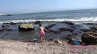 Cruising coast with cute Brianna Arson, getting public head?