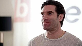 Big booty cutie Gizelle Blanco deepthroats Ken's nice cock