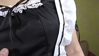 와, 무수정 일본 미녀 큰 가슴 메이드 코스프레로 격렬한 블로우잡과 자위 야동!