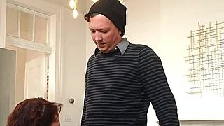 Is BBW amateur aware of filming while sucking?