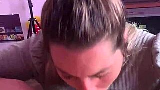 hermoso dia para una buena chupada con feliz acabada