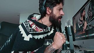 Mám tipy na šukání a natáčení porna.