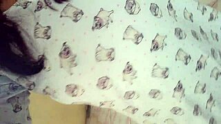 daring housewife walks boss's house without panties