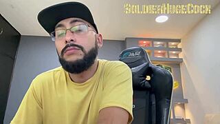 Lindahouston comes back to suck my ass.