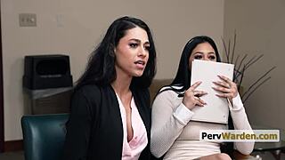 magic hands giving pov handjob to big cock with rimjob 😏