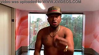 i can't get enough of that sexy big ass in pusshole1 xvideo