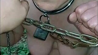 rapidinha na cozinha com preta safada