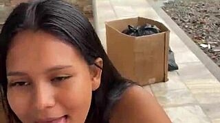 Colombian scort sucks me off in public for 30 bucks.