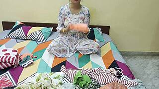 valerynova chats online with big tits and toys