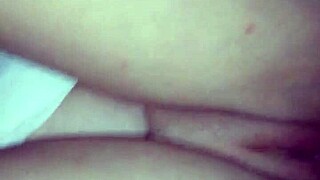 round 2 with her shaved pussy getting a creampie 😏