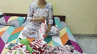 valerynova chats online with big tits and toys