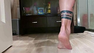 breaking my pussy and horny squirting trailer 😩