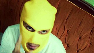 Mature woman squirts from hardcore sex with pakito