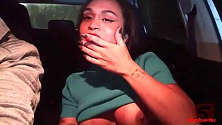 Drika Muniz's Unexpected Roadside Encounter