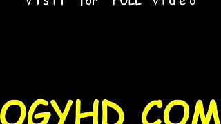 Poželjivi starec draži mlado rusko punco za hardcore zabavo