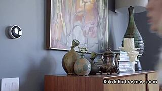 Çift Sıcak Sarışını Domine Eder ve Siker