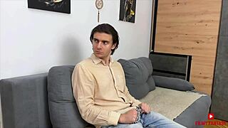 भाभी का बेशरम रंग और देवर का बेशरम लंड 😈