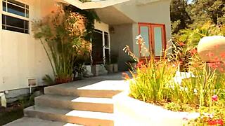 Oh! Hot Lesbian Lovers Licking Dripping Pussies to Orgasm!