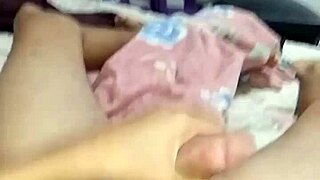 Novinho Branquinho Na Punheta