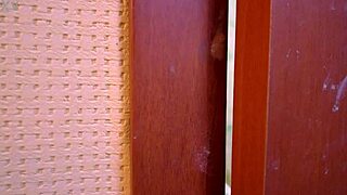 Teen Beauty Gives Deepthroat To Old Hairy Dude