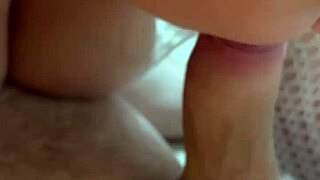 Funcionaria Safada Mamando Patrão