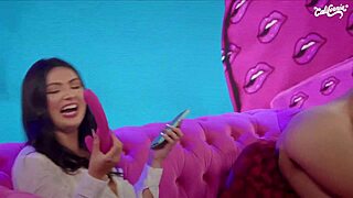 Morena Gostosa Fodendo A Novinha Tatuada